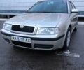 Бежевый Шкода Октавия, объемом двигателя 1.6 л и пробегом 323 тыс. км за 5500 $, фото 4 на Automoto.ua