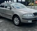 Бежевый Шкода Октавия, объемом двигателя 1.6 л и пробегом 263 тыс. км за 5800 $, фото 1 на Automoto.ua