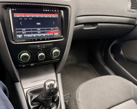 Бежевый Шкода Октавия, объемом двигателя 1.6 л и пробегом 263 тыс. км за 6200 $, фото 17 на Automoto.ua