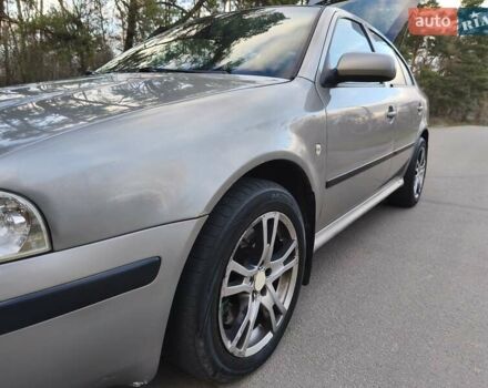 Бежевый Шкода Октавия, объемом двигателя 1.9 л и пробегом 275 тыс. км за 3300 $, фото 18 на Automoto.ua