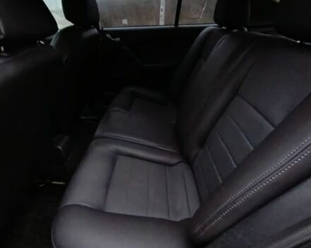 Бежевый Шкода Октавия, объемом двигателя 1.6 л и пробегом 192 тыс. км за 5300 $, фото 6 на Automoto.ua