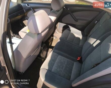 Бежевый Шкода Октавия, объемом двигателя 1.6 л и пробегом 202 тыс. км за 4999 $, фото 13 на Automoto.ua