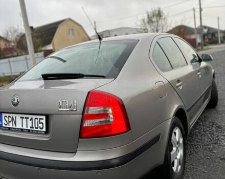 Бежевий Шкода Октавія, об'ємом двигуна 2 л та пробігом 310 тис. км за 2850 $, фото 2 на Automoto.ua