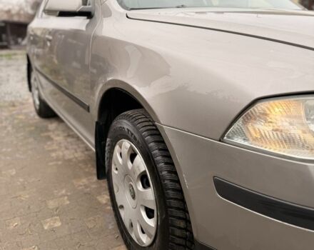 Бежевый Шкода Октавия, объемом двигателя 1.6 л и пробегом 263 тыс. км за 6200 $, фото 10 на Automoto.ua