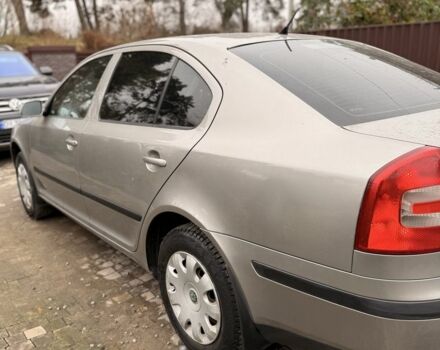 Бежевый Шкода Октавия, объемом двигателя 1.6 л и пробегом 263 тыс. км за 6200 $, фото 4 на Automoto.ua