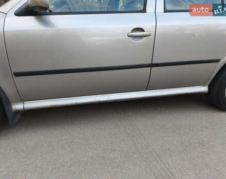 Бежевый Шкода Октавия, объемом двигателя 1.9 л и пробегом 275 тыс. км за 3300 $, фото 5 на Automoto.ua