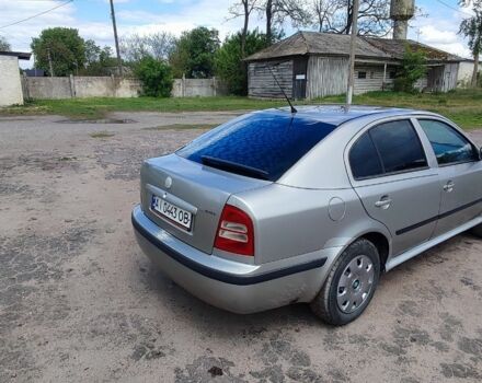 Бежевый Шкода Октавия, объемом двигателя 1.6 л и пробегом 390 тыс. км за 4150 $, фото 7 на Automoto.ua