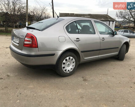 Бежевый Шкода Октавия, объемом двигателя 1.6 л и пробегом 102 тыс. км за 6200 $, фото 2 на Automoto.ua