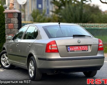 Бежевий Шкода Октавія, об'ємом двигуна 1.6 л та пробігом 206 тис. км за 6450 $, фото 4 на Automoto.ua