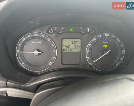 Бежевый Шкода Октавия, объемом двигателя 2.01 л и пробегом 200 тыс. км за 4100 $, фото 8 на Automoto.ua