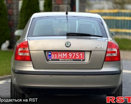 Бежевий Шкода Октавія, об'ємом двигуна 1.6 л та пробігом 206 тис. км за 6450 $, фото 6 на Automoto.ua