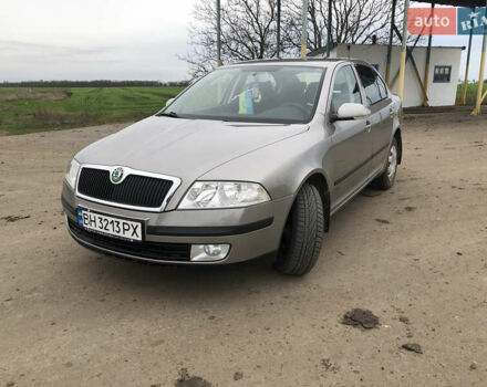 Бежевый Шкода Октавия, объемом двигателя 1.6 л и пробегом 102 тыс. км за 6200 $, фото 3 на Automoto.ua