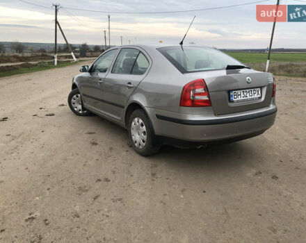 Бежевый Шкода Октавия, объемом двигателя 1.6 л и пробегом 102 тыс. км за 6200 $, фото 4 на Automoto.ua