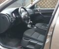 Бежевый Шкода Октавия, объемом двигателя 1.6 л и пробегом 175 тыс. км за 7300 $, фото 6 на Automoto.ua