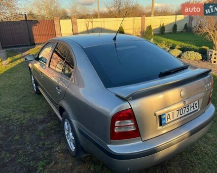 Бежевый Шкода Октавия, объемом двигателя 1.6 л и пробегом 387 тыс. км за 4600 $, фото 4 на Automoto.ua