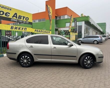 Бежевый Шкода Октавия, объемом двигателя 2 л и пробегом 298 тыс. км за 5300 $, фото 7 на Automoto.ua