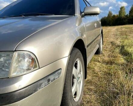 Бежевый Шкода Октавия, объемом двигателя 1.98 л и пробегом 350 тыс. км за 6000 $, фото 14 на Automoto.ua