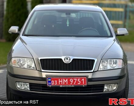 Бежевий Шкода Октавія, об'ємом двигуна 1.6 л та пробігом 206 тис. км за 6450 $, фото 3 на Automoto.ua