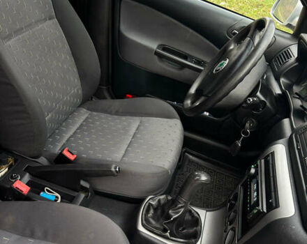 Бежевый Шкода Октавия, объемом двигателя 0 л и пробегом 279 тыс. км за 5699 $, фото 10 на Automoto.ua