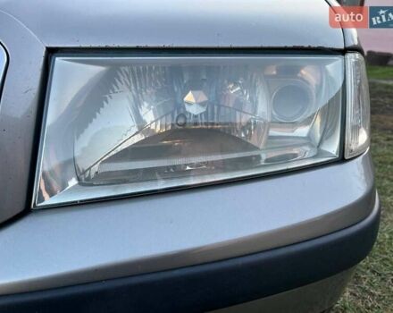 Бежевый Шкода Октавия, объемом двигателя 1.6 л и пробегом 387 тыс. км за 4600 $, фото 30 на Automoto.ua