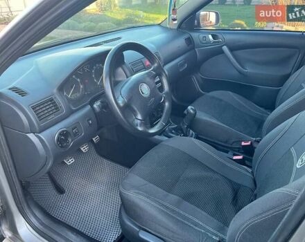 Бежевый Шкода Октавия, объемом двигателя 1.6 л и пробегом 387 тыс. км за 4600 $, фото 20 на Automoto.ua