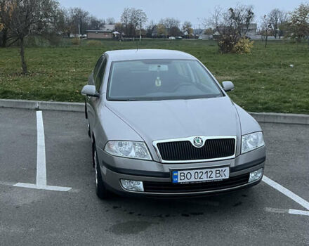 Бежевий Шкода Октавія, об'ємом двигуна 1.6 л та пробігом 224 тис. км за 6300 $, фото 1 на Automoto.ua
