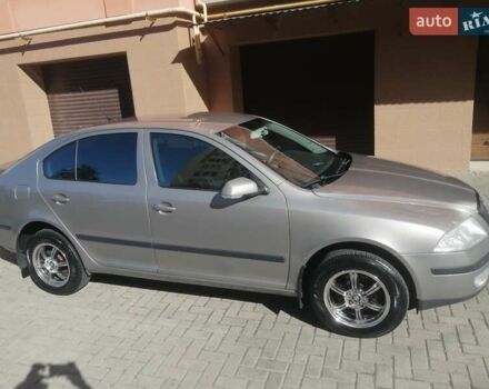 Бежевий Шкода Октавія, об'ємом двигуна 1.6 л та пробігом 292 тис. км за 6200 $, фото 7 на Automoto.ua