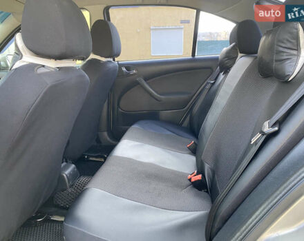 Бежевий Шкода Октавія, об'ємом двигуна 1.9 л та пробігом 279 тис. км за 4900 $, фото 11 на Automoto.ua