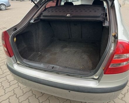 Бежевый Шкода Октавия, объемом двигателя 2 л и пробегом 298 тыс. км за 5300 $, фото 15 на Automoto.ua