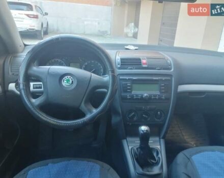 Бежевий Шкода Октавія, об'ємом двигуна 1.6 л та пробігом 292 тис. км за 6200 $, фото 3 на Automoto.ua