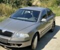 Бежевый Шкода Октавия, объемом двигателя 1.6 л и пробегом 288 тыс. км за 3200 $, фото 1 на Automoto.ua