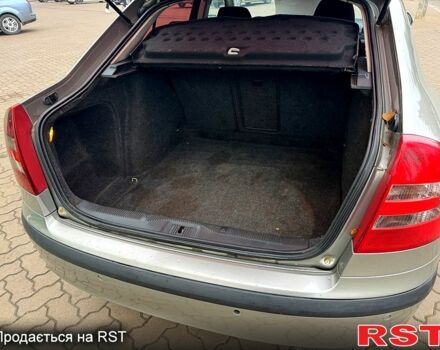 Бежевый Шкода Октавия, объемом двигателя 2 л и пробегом 298 тыс. км за 5300 $, фото 12 на Automoto.ua