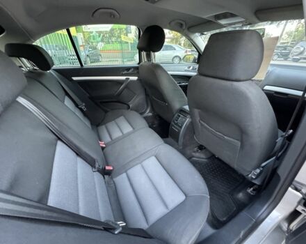 Бежевый Шкода Октавия, объемом двигателя 1.6 л и пробегом 207 тыс. км за 6750 $, фото 10 на Automoto.ua