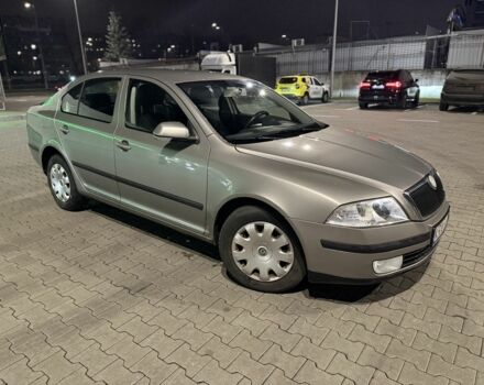 Бежевый Шкода Октавия, объемом двигателя 1.9 л и пробегом 300 тыс. км за 2850 $, фото 1 на Automoto.ua