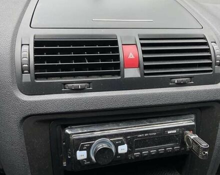 Бежевый Шкода Октавия, объемом двигателя 1.9 л и пробегом 322 тыс. км за 4750 $, фото 13 на Automoto.ua