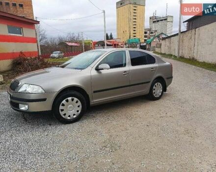 Бежевый Шкода Октавия, объемом двигателя 1.6 л и пробегом 140 тыс. км за 6500 $, фото 4 на Automoto.ua