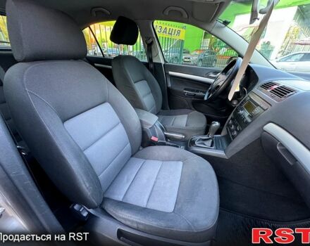 Бежевий Шкода Октавія, об'ємом двигуна 1.6 л та пробігом 207 тис. км за 6750 $, фото 5 на Automoto.ua