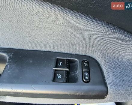 Бежевый Шкода Октавия, объемом двигателя 1.4 л и пробегом 157 тыс. км за 5400 $, фото 9 на Automoto.ua