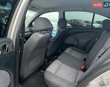 Бежевый Шкода Октавия, объемом двигателя 1.6 л и пробегом 276 тыс. км за 4490 $, фото 30 на Automoto.ua