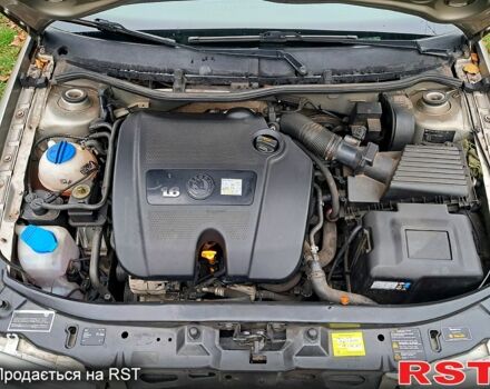 Бежевый Шкода Октавия, объемом двигателя 1.6 л и пробегом 232 тыс. км за 7200 $, фото 7 на Automoto.ua