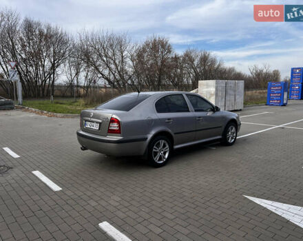 Бежевий Шкода Октавія, об'ємом двигуна 1.8 л та пробігом 316 тис. км за 5200 $, фото 5 на Automoto.ua