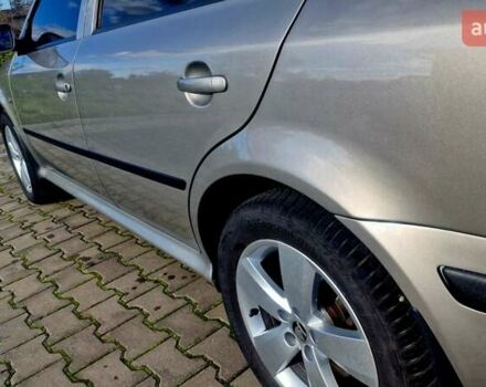 Бежевий Шкода Октавія, об'ємом двигуна 1.6 л та пробігом 227 тис. км за 7100 $, фото 12 на Automoto.ua