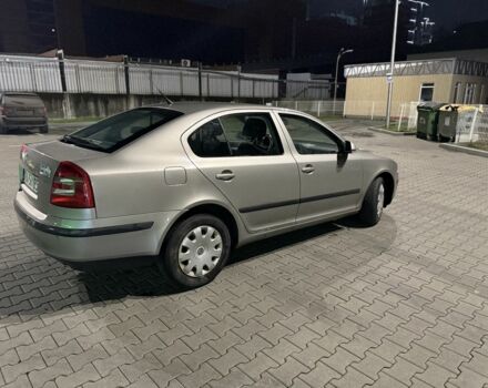 Бежевый Шкода Октавия, объемом двигателя 1.9 л и пробегом 300 тыс. км за 2850 $, фото 2 на Automoto.ua