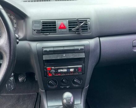 Бежевый Шкода Октавия, объемом двигателя 1.6 л и пробегом 256 тыс. км за 4500 $, фото 7 на Automoto.ua