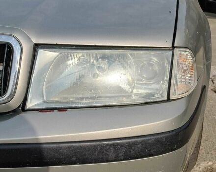 Бежевый Шкода Октавия, объемом двигателя 1.6 л и пробегом 297 тыс. км за 4290 $, фото 3 на Automoto.ua