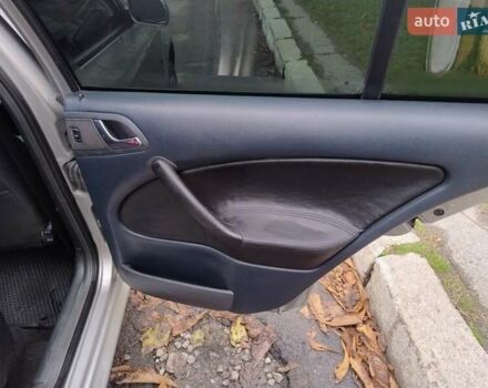 Бежевый Шкода Октавия, объемом двигателя 1.6 л и пробегом 285 тыс. км за 5600 $, фото 10 на Automoto.ua