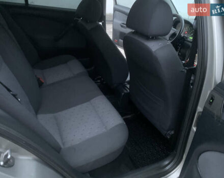 Бежевый Шкода Октавия, объемом двигателя 1.9 л и пробегом 261 тыс. км за 5499 $, фото 11 на Automoto.ua