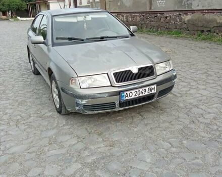 Бежевий Шкода Октавія, об'ємом двигуна 1.6 л та пробігом 367 тис. км за 2550 $, фото 25 на Automoto.ua