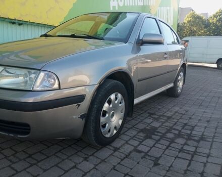 Бежевый Шкода Октавия, объемом двигателя 1.6 л и пробегом 220 тыс. км за 4900 $, фото 5 на Automoto.ua