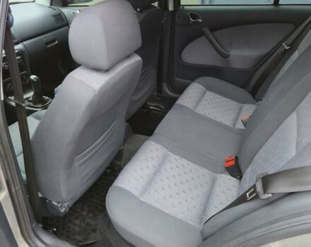 Бежевий Шкода Октавія, об'ємом двигуна 1.9 л та пробігом 60 тис. км за 8999 $, фото 15 на Automoto.ua